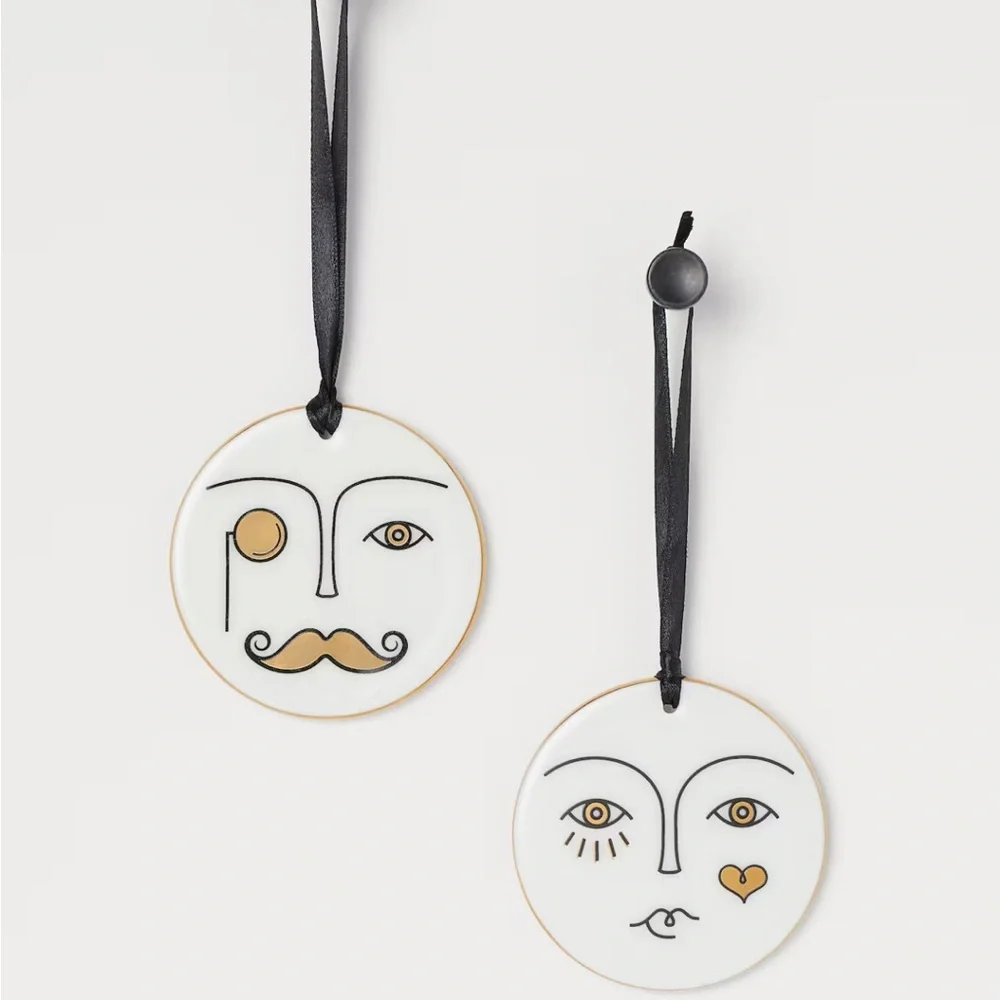 Jonathan Adler home - decorative man/woman faces (reversible)